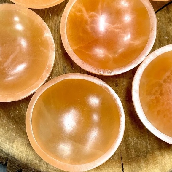 Quality orange selenite bowls 4” - Picture 3 of 3